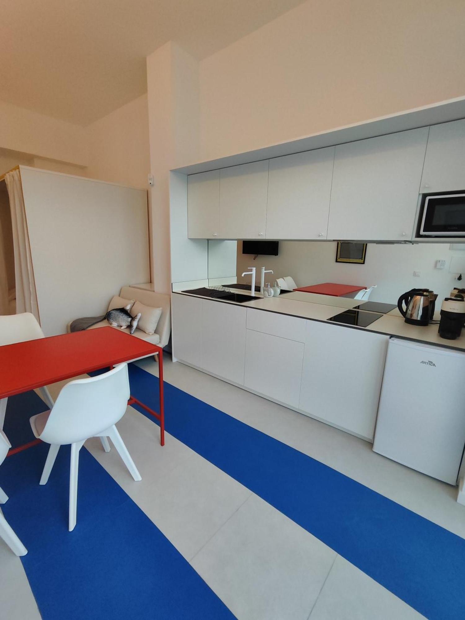 Carisan1 6 Min To Beach Modern Bright Valenza Esterno foto